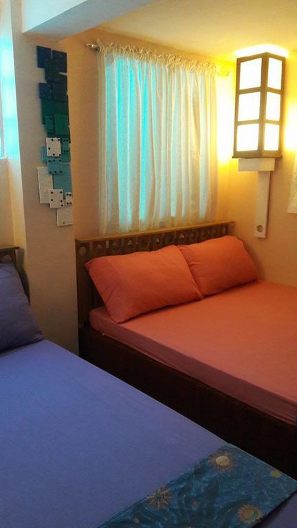 Gomez Guest House Tagbilaran-stad Buitenkant foto